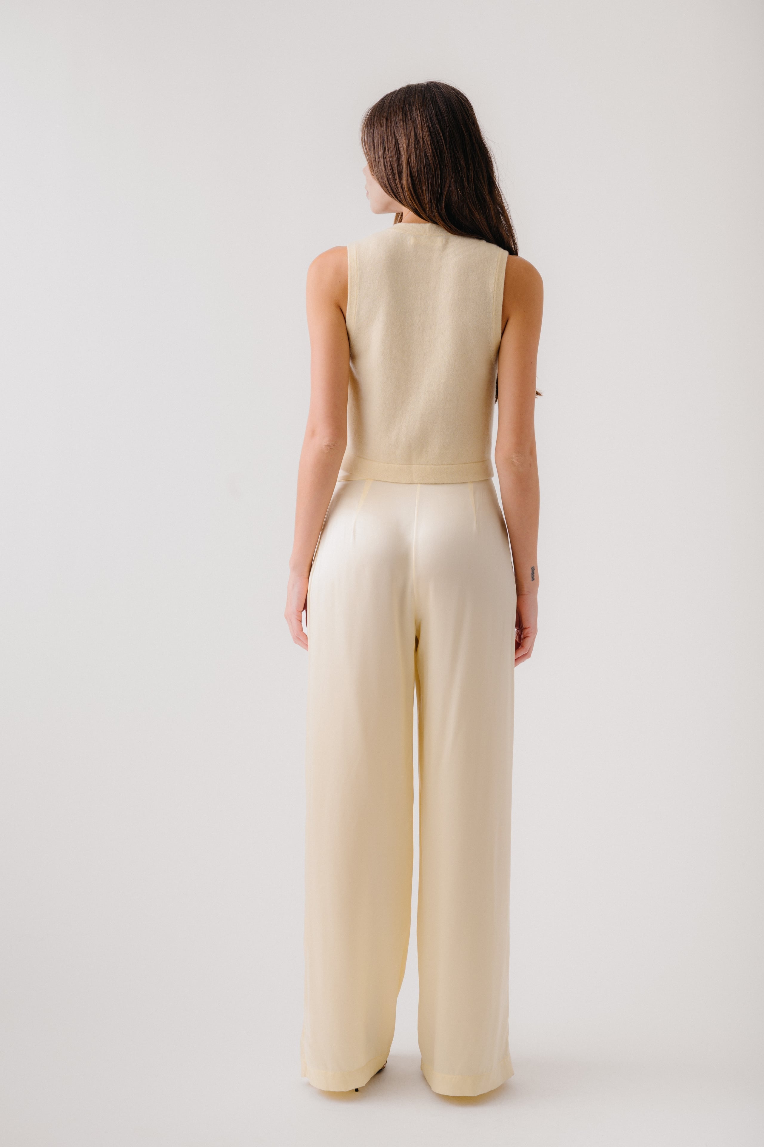 CALLIE CASHMERE V-NECK TANK VEST | BUTTERCUP